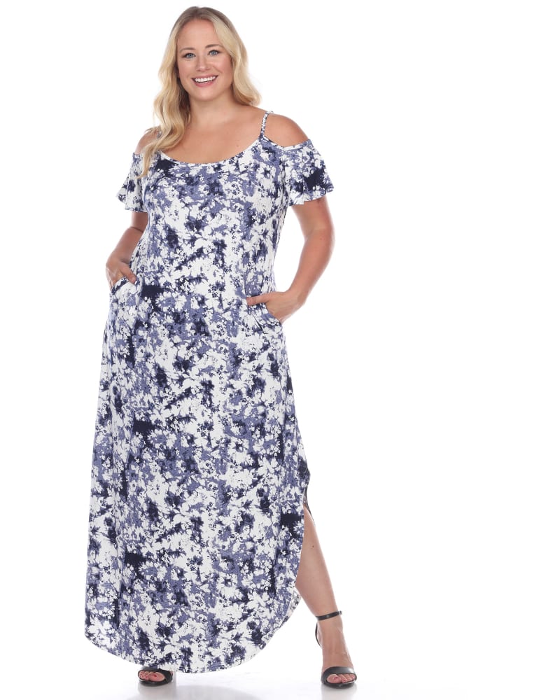 Front of a model wearing a size 1X Cold Shoulder Tie-Dye Maxi Dress in Navy/White by White Mark. | dia_product_style_image_id:247316